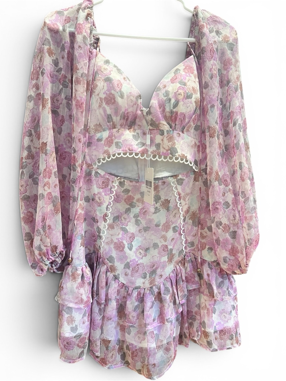 SELFIE LESLIE DRESS NEW WITH TAGS AUSTRALIAN BRAND OPEN CUT SILK very sexy dress